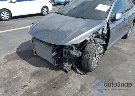 2020 Volkswagen Jetta 1.4T Sel from USA, damaged, VIN 3VWEB7BU1LM016702